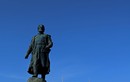 Храм Трех исповедников и памятник Афанасию Никитину